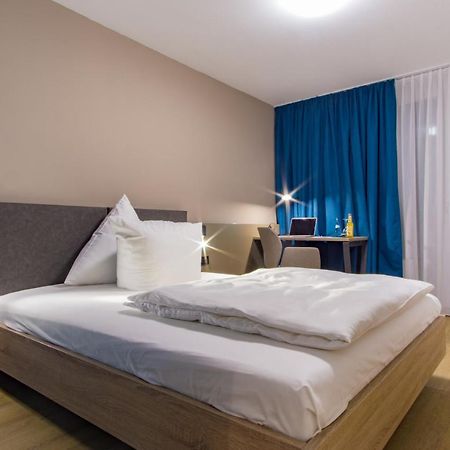 Hotel Berlin Σίντελφινγκεν Εξωτερικό φωτογραφία
