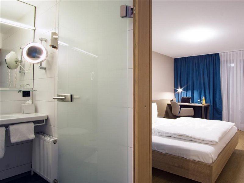 Hotel Berlin Σίντελφινγκεν Εξωτερικό φωτογραφία
