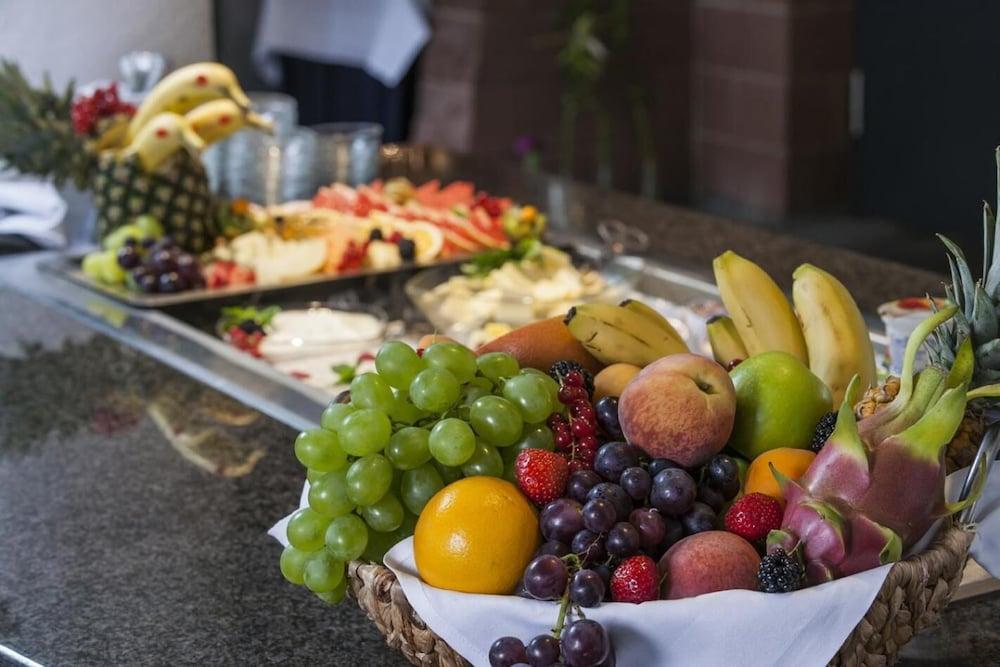 Hotel Berlin Σίντελφινγκεν Εξωτερικό φωτογραφία