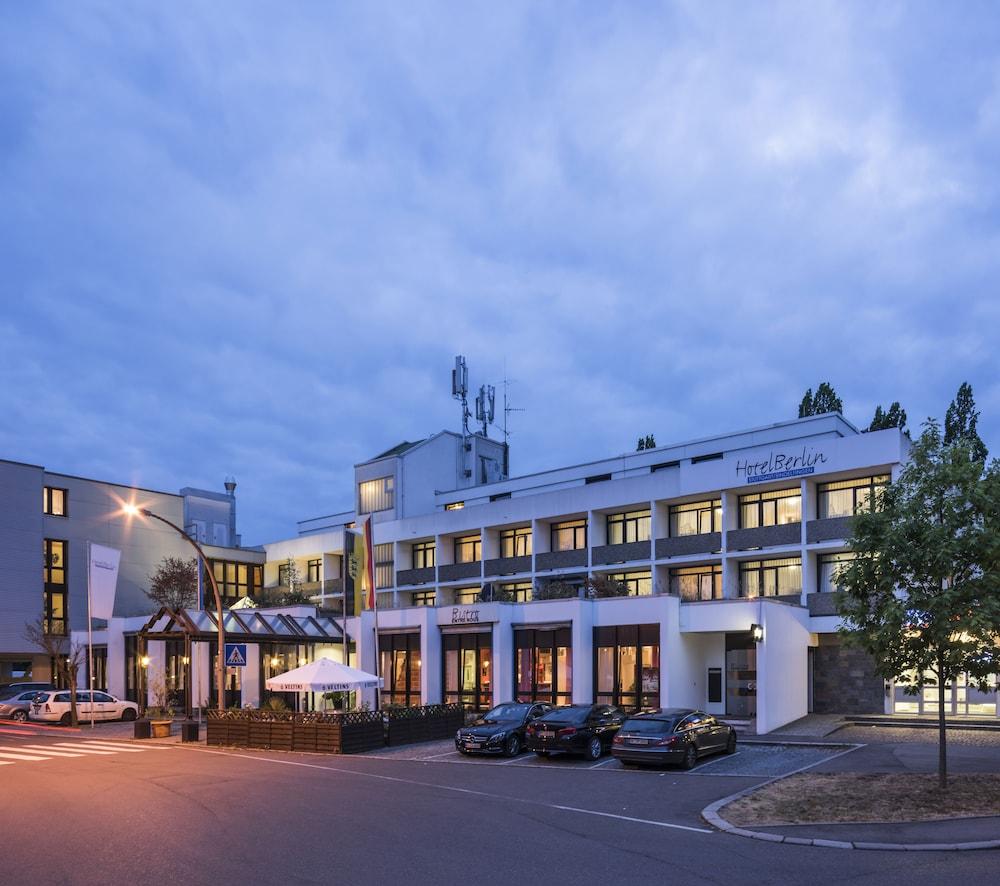 Hotel Berlin Σίντελφινγκεν Εξωτερικό φωτογραφία