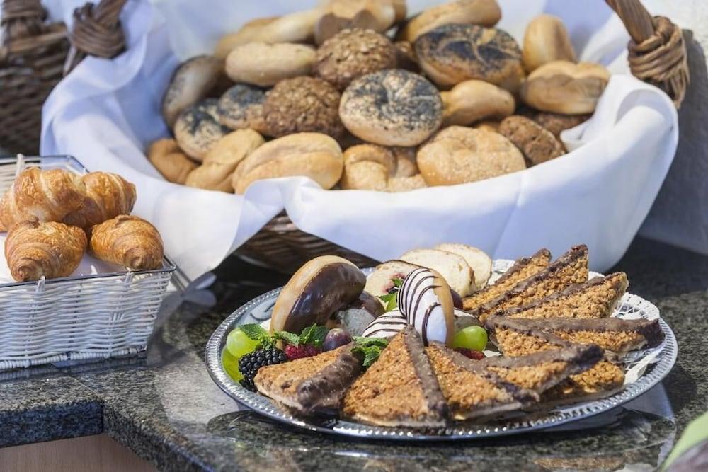 Hotel Berlin Σίντελφινγκεν Εξωτερικό φωτογραφία