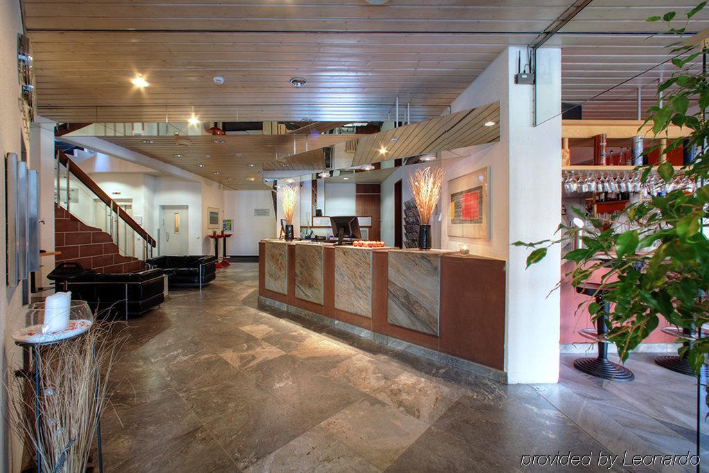 Hotel Berlin Σίντελφινγκεν Εξωτερικό φωτογραφία
