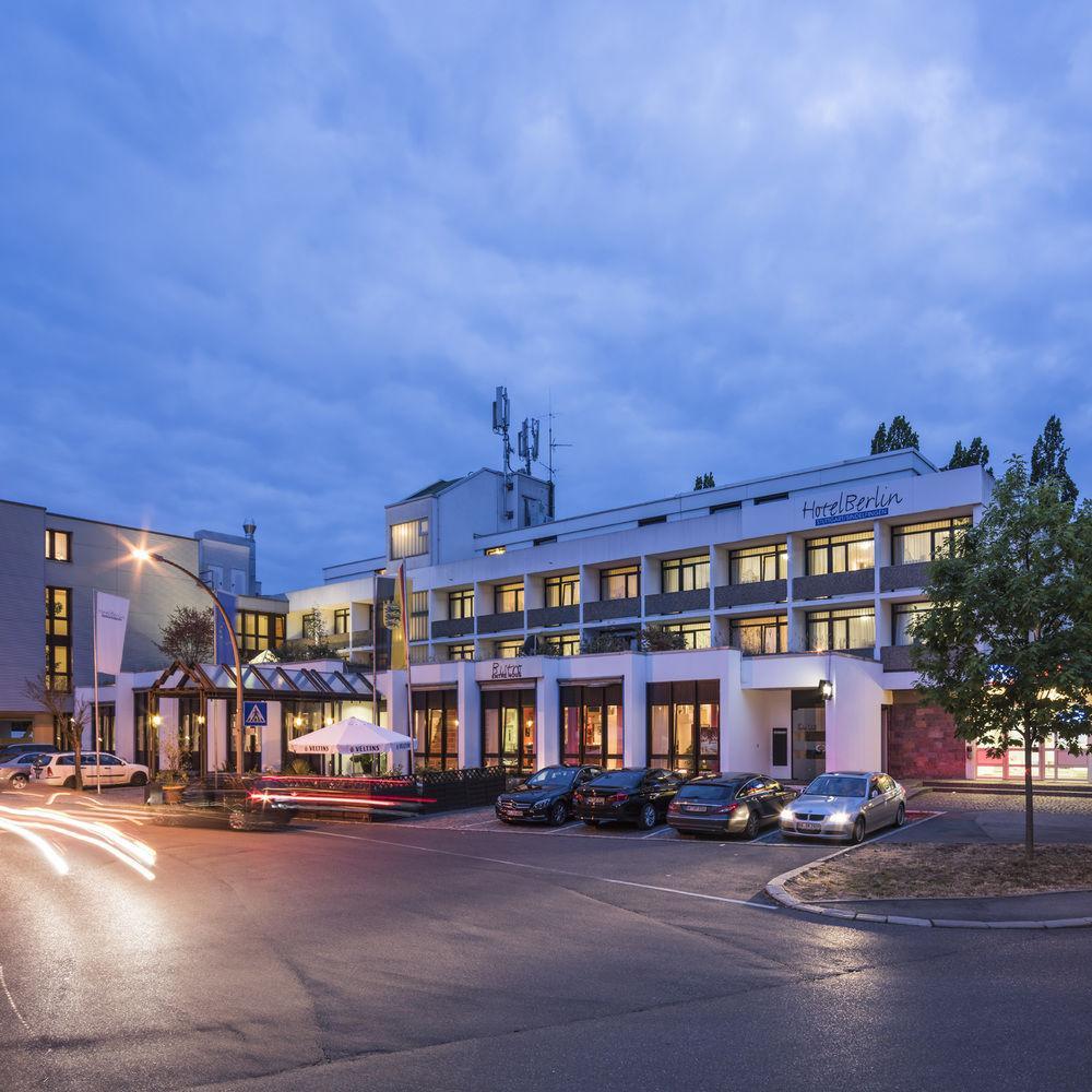 Hotel Berlin Σίντελφινγκεν Εξωτερικό φωτογραφία